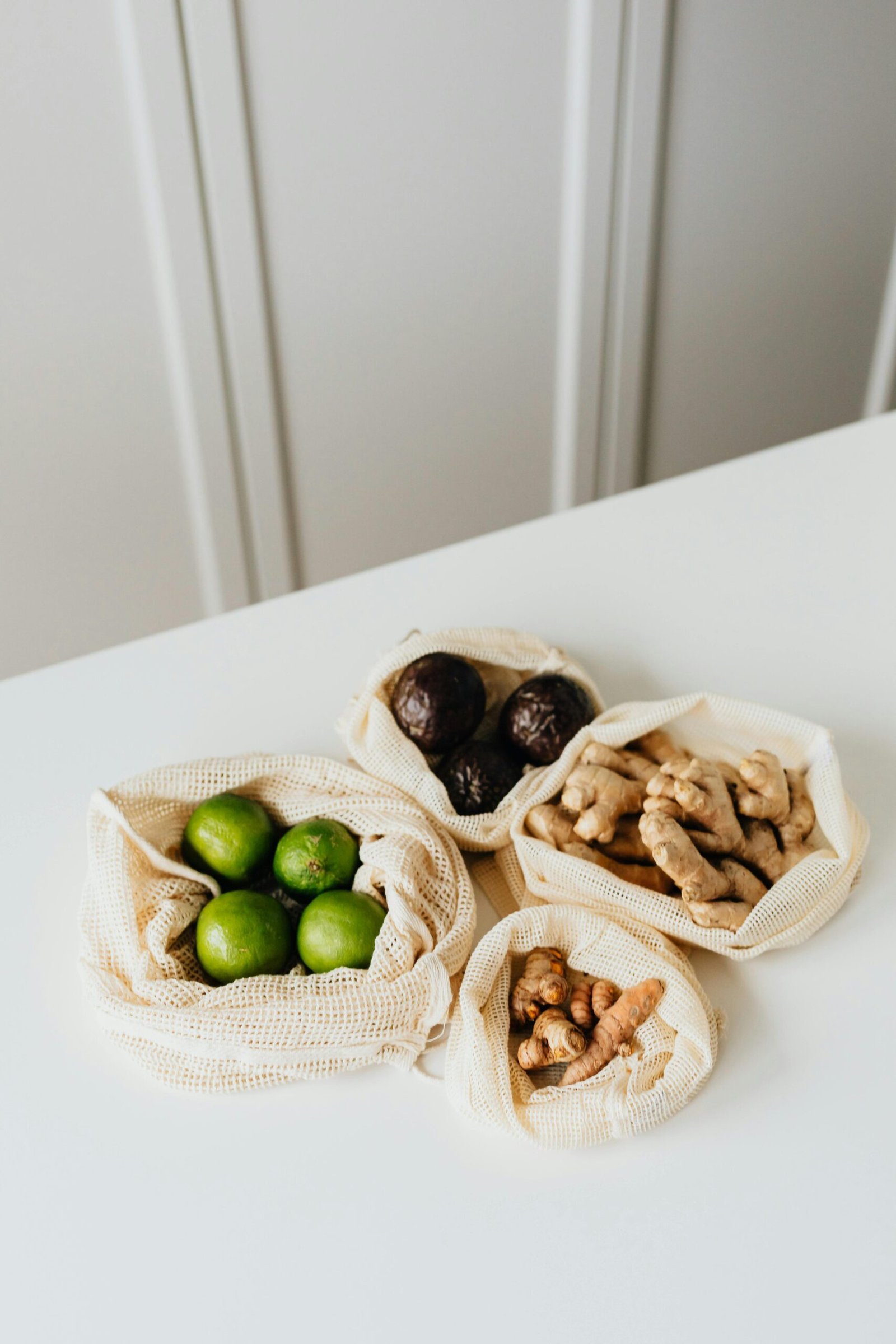 Superalimentos na Perspetiva da MTC: Como Equilibrar o Yin e o Yang para uma Vida Saudável